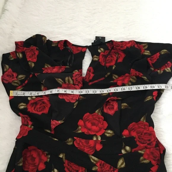 City Chic Jumpsuit Red Rose Black Plus Size 14 wide leg pockets